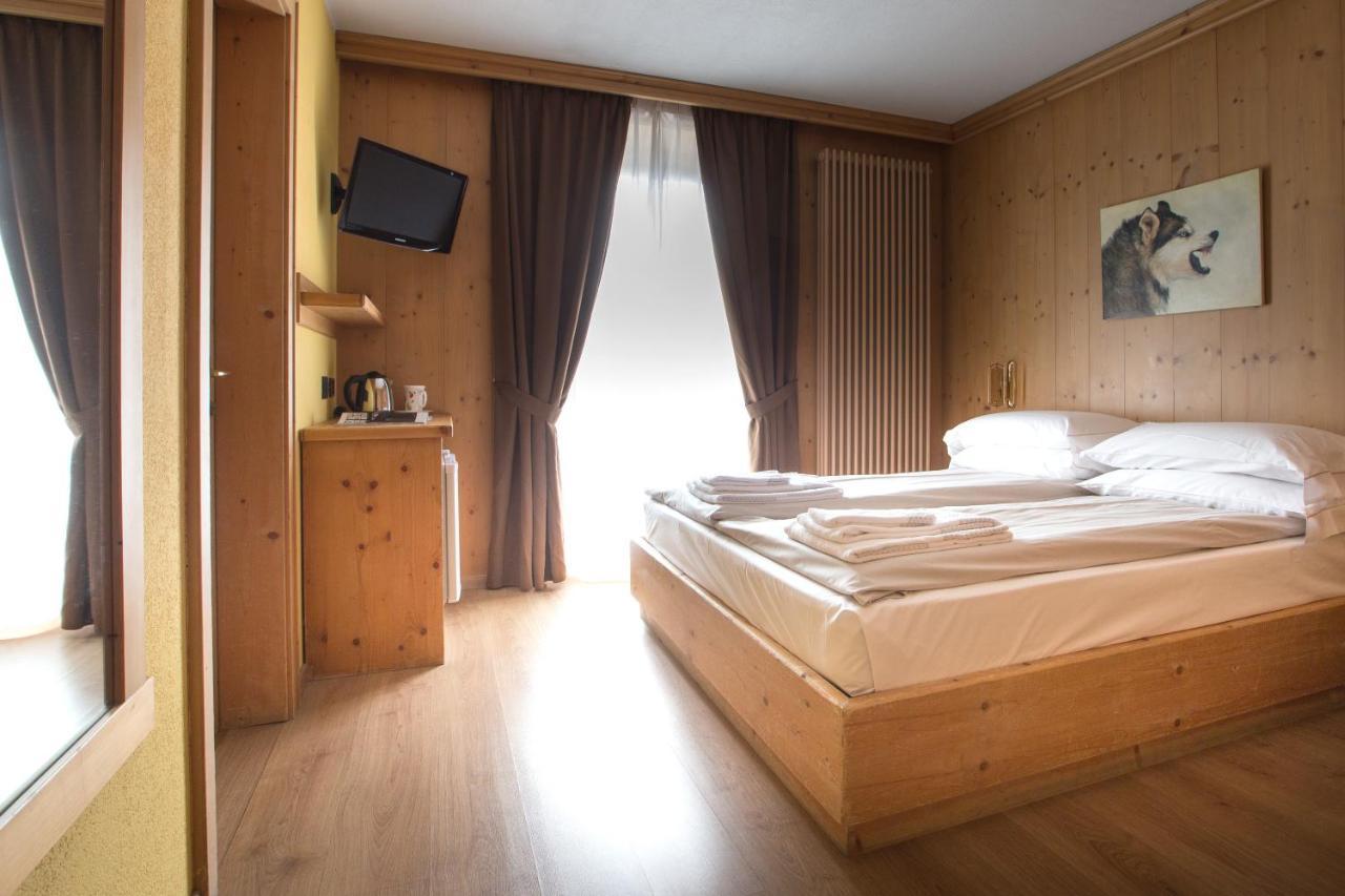 Angelica Hotel